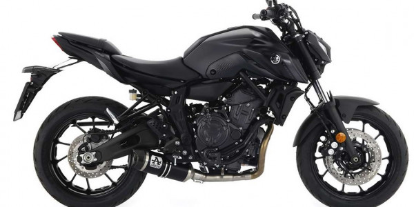 Auspuff Arrow Thunder mit Carbonendkappe tiefliegend KAT Yamaha MT 07 Bj 2021 bis 2023